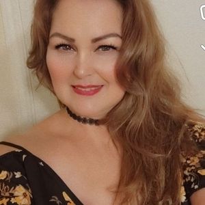 Meet your Posher, Marina